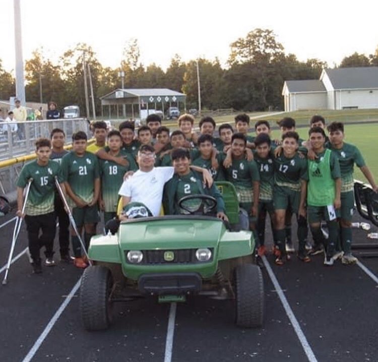 NorthMooreHigh's tweet photo. 💚💛💚Mustang Jordan Hernandez lost his battle with cancer this afternoon. He was a great soccer player,  loyal friend and was always more concerned for others than himself. We will miss this sweet boy who truly represented The Mustang Way. Prayers for his family #MustangPride https://t.co/UAGvsM5Llw