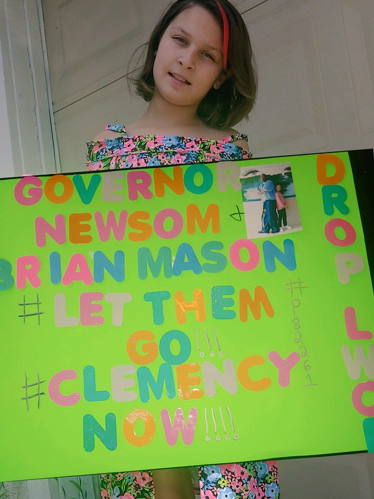 FreeBAMason's tweet photo. @GavinNewsom @CAgovernor #DropLwop #LetThemGo #CommuteThemAll Commute NON KILLERS WITH LWOP! And 1st TIME OFFENDERS https://t.co/HMC1z4JNWG https://t.co/3owgvLte0n https://t.co/Htgh8SzHZg