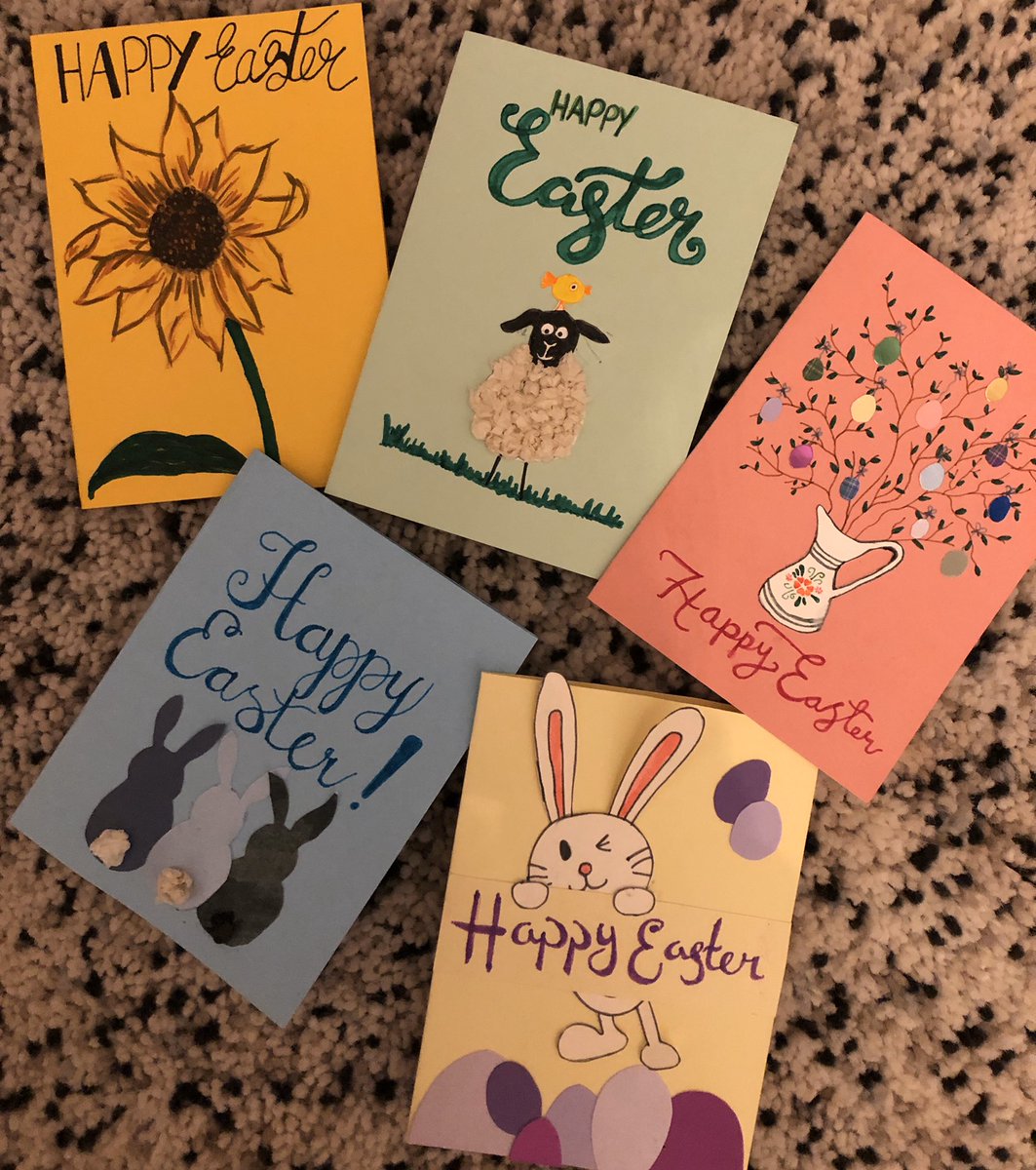 SenoritaGris's tweet photo. Spent this evening making Easter cards with @MissWebbENG. Nothing like a bit of arts and crafts to kick off the holidays when you’re stuck inside. 🌸🥚🌼🐰🌻 #Coronavirus #Easter #eastercards #homemade #craftingbuddy https://t.co/XqSGULC6mL