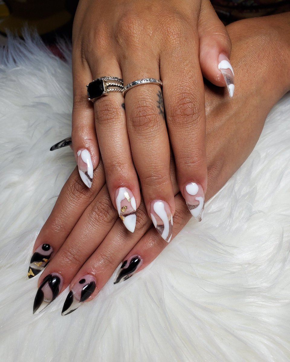 Iamsopretty__'s tweet photo. Can’t wait get to get back to doing nails 💅🏽💅🏽💅🏽 #nailart #nailsonpoint #nailsonfleek #blackgirlsdonailstoo  #squareshapenails #shortsquarenails #naildesign #nailswag #nailjunkie #acrylics #milkbathnails #swarovskinails #encapsulatednails #naildrip #nyc #nynails #nynailtech https://t.co/JxMupEPuEn