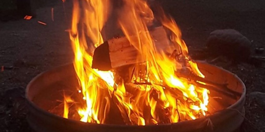 fieldedventures's tweet photo. Educators! Let's connect & explore ways we can support one another and our students to engage our rock-skipping, frog catching spirit by taking advantage of spaces and lessons of the natural world.
Join us for a campfire chat this Wed, 4-5pm! https://t.co/4eShxovgcd #WiEnviroEd https://t.co/7IXZpo0nEK