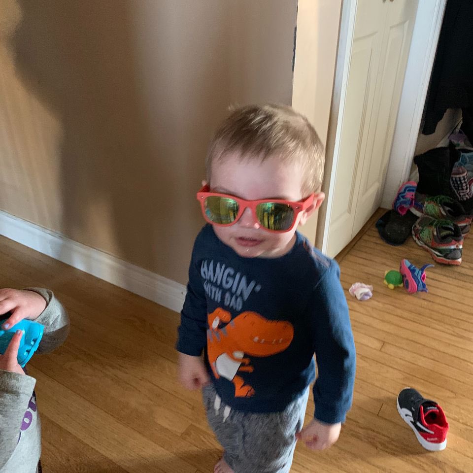 Mr Cool 😎  #SamT #hangingwithdad #tinybeanskids