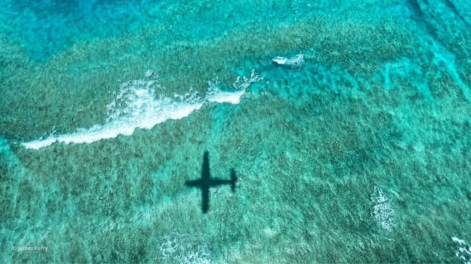 gbrmarinepark's tweet photo. As Australia’s lead managers of the #GreatBarrierReef, we monitor Reef health closely and issued weekly updates over summer. Read our statement about today's release of aerial survey findings: https://t.co/pJZ3rEq07x https://t.co/yf2XC39zwt
