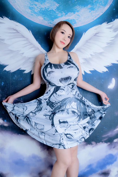 ボインスタ映え👼  Photogenic wall &times; dress https://t.co/4tsLdwl3z0<a href="/tag/%E3%83%96%E3%83%A9%E3%82%B8%E3%83%A3%E3%83%BC%E3%81%AE%E6%97%A5"class="tags"><span>#ブラジャーの日</span></a>