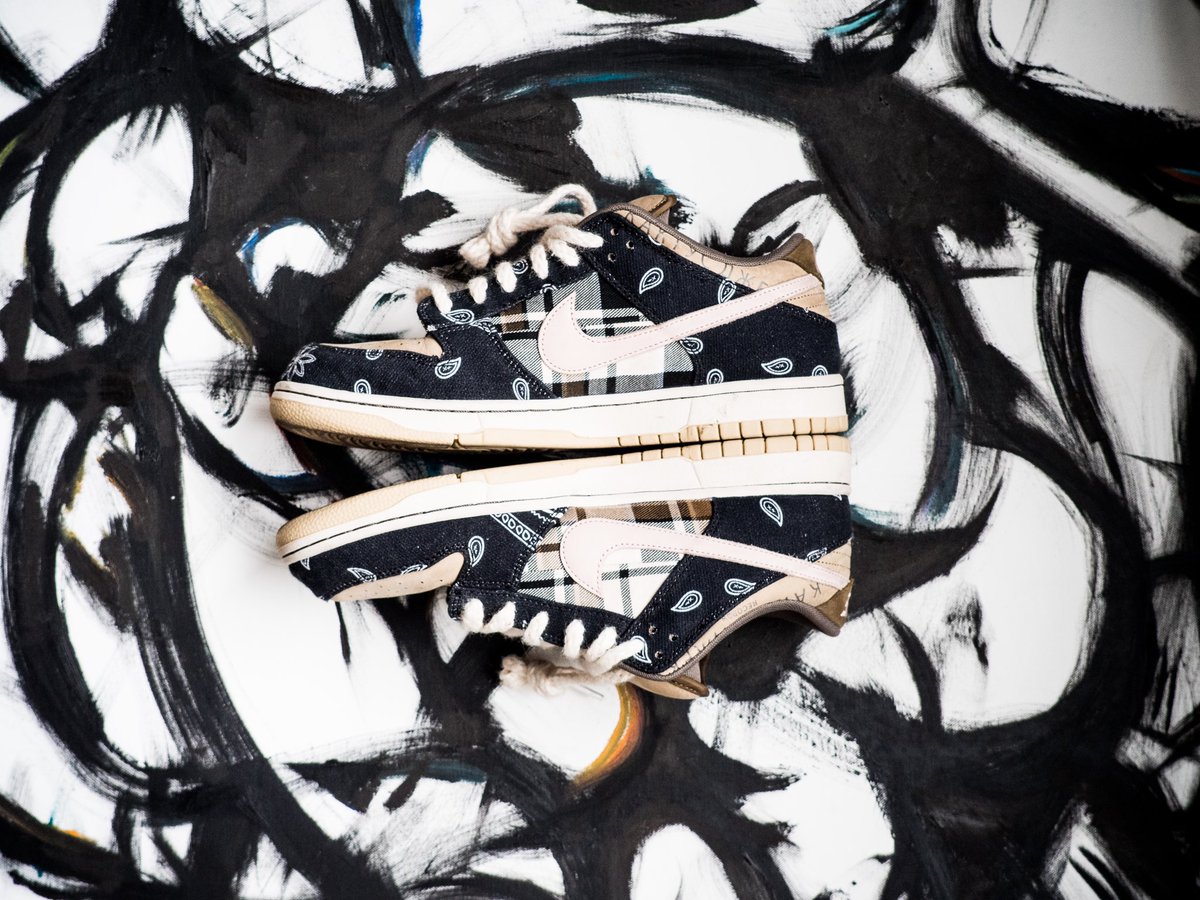 j0j0sayz's tweet photo. #Quarantine Photoshoot: “KICK ART” 
Featuring: #TravisScott @trvisXX X SB Dunk Low PRM QS ‘#CatcusJack’ &amp; @dagodlos’ Art https://t.co/X8eGpAjeX1