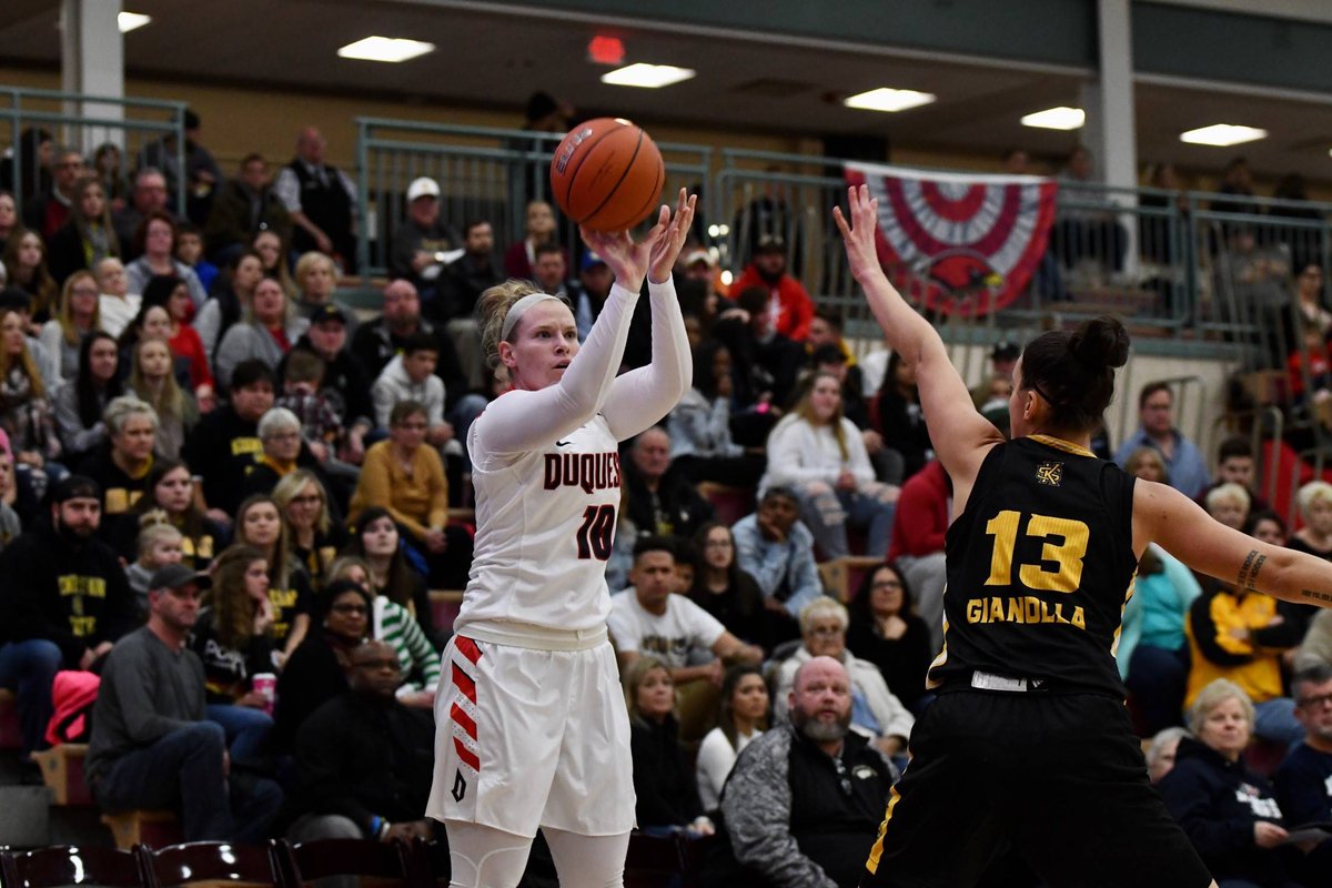 duqsaac1's tweet photo. “I play basketball because of the competition, excitement, and strategy of the game!”-@Pcannon_1  #NatlSADay @GoDuquesne @atlantic10 @ncaawbb https://t.co/CnWUYvTqVm