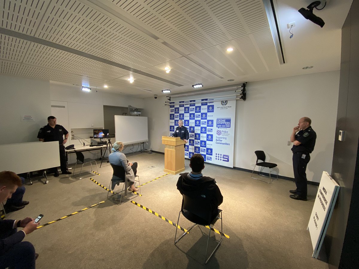 Sadly, a 75yo man passed away overnight from Covid19. SA’s first death. The police commissioner says he expects it won’t be the last. He’s also pleading with the public to not head away this weekend. <a href="/9NewsAdel/">9News Adelaide</a>