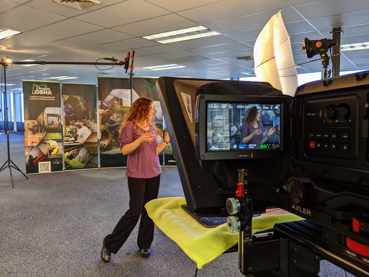 OregonDCBS's tweet photo. Behind the scenes look w/#OROSHA at a #SafetyBreak for #Oregon video in the making. Tune in each week for #OregonOSHA #TipTuesday #safety videos and Safety Break for Oregon videos leading up to the May 13 Safety Break virtual event. Sign up to participate: https://t.co/70KgFg4Wye https://t.co/V67PfOwF2M