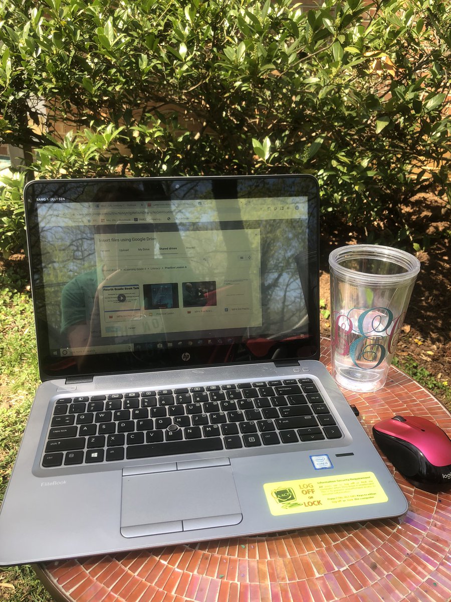 Working from home! ☀️ 😊 🐝