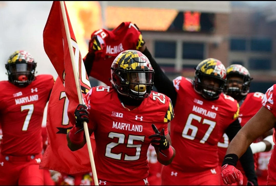 AhmonteW's tweet photo. After talking with @UMDCoachBrooks I'm humbled to say that I've been offered by the University of Maryland #Terps 🐢🐢 https://t.co/fJVYyEDIEr