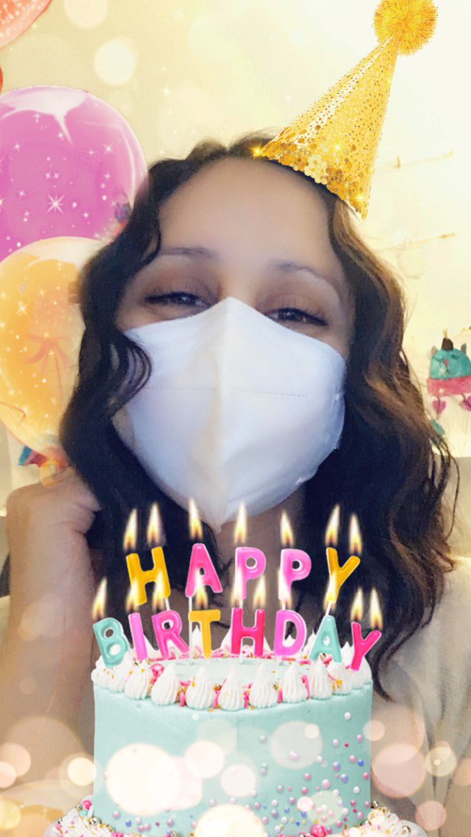 MaxineMusic's tweet photo. Sing me Happy Birthday! Stay safe everyone ❤️🥳 https://t.co/YG7YM41fh2