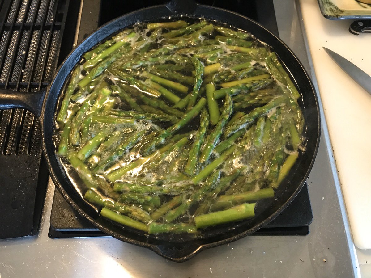 So I’ve been really trying to choose my shopping trips carefully,  #StayAtHomeAndStaySafe and whatnot. I went to Costco thinking I’d get some larger size veg to last a couple of meals. Imma gonna say 1/4 lb of this 2 1/4 lb bag of asparagus bought Sun was salvageable today. Bah