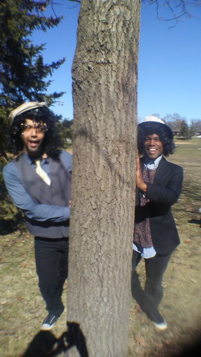 The Smokes are getting scared and weird during the apocalypse!  So to keep things a safe party we'll be dropping some new songs were working on.  Remember to party safely, alone, and don't lick anything!

soundcloud.com/the-smokes-2/f…