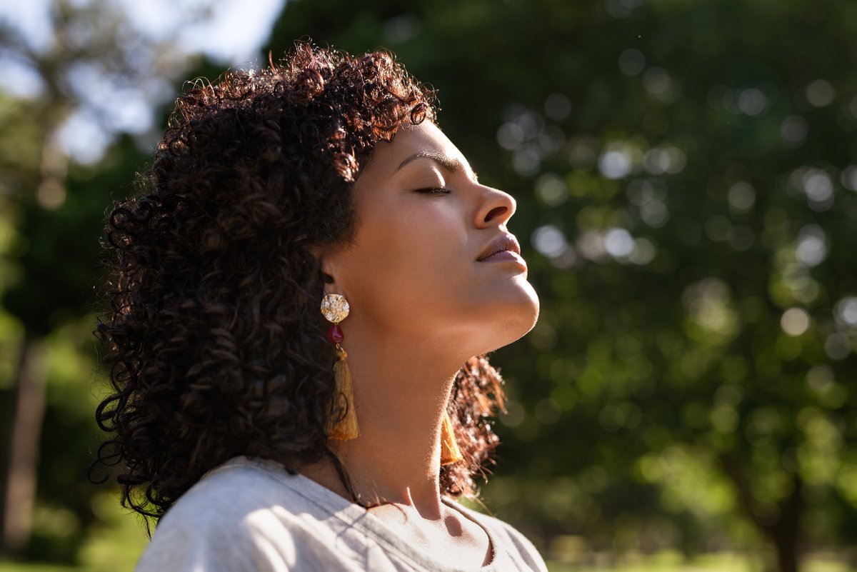 ASUGradCollege's tweet photo. Learn how to improve your wellbeing through mindfulness. Join Nika Gueci from the Center for Mindfulness, Compassion and Resilience on April 7, 11 a.m. https://t.co/tzmxm1Pt4o
Part of Grad15 Webinar Series. #grad15 https://t.co/GAzxv0OVbL