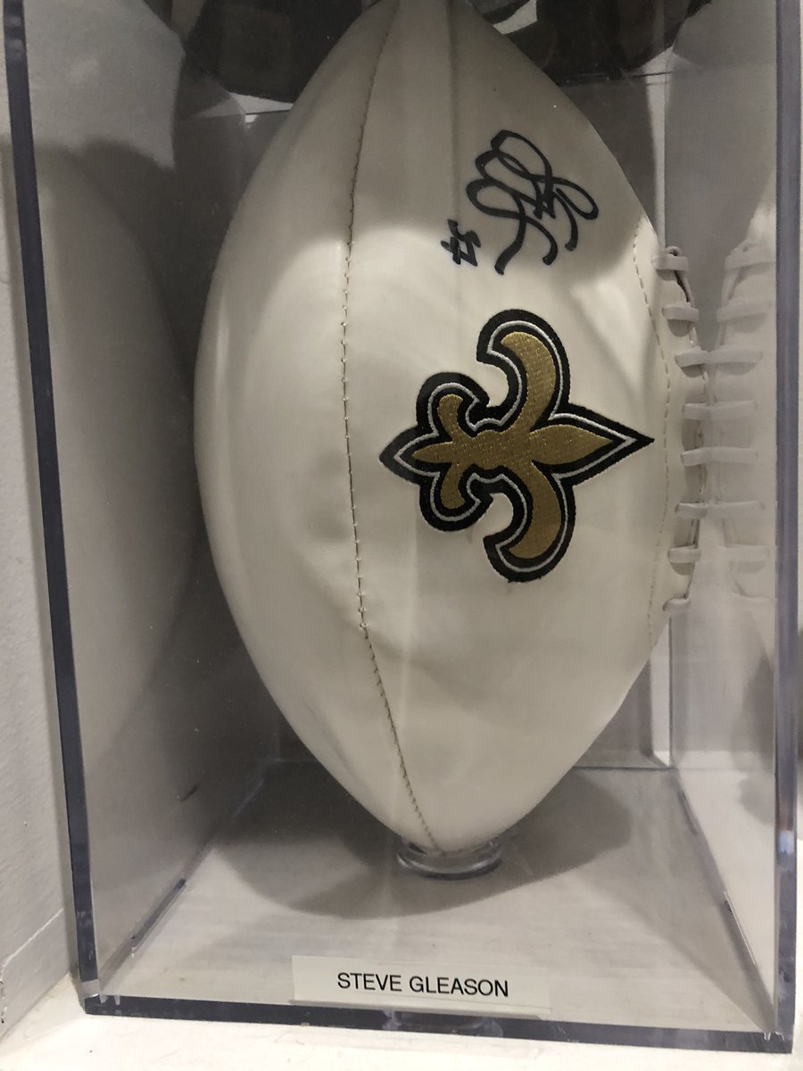 Saintjohnbutler's tweet image. One of my favorite things in my collection. Seemed like an appropriate night to share. #SteveGleason #NoWhiteFlags