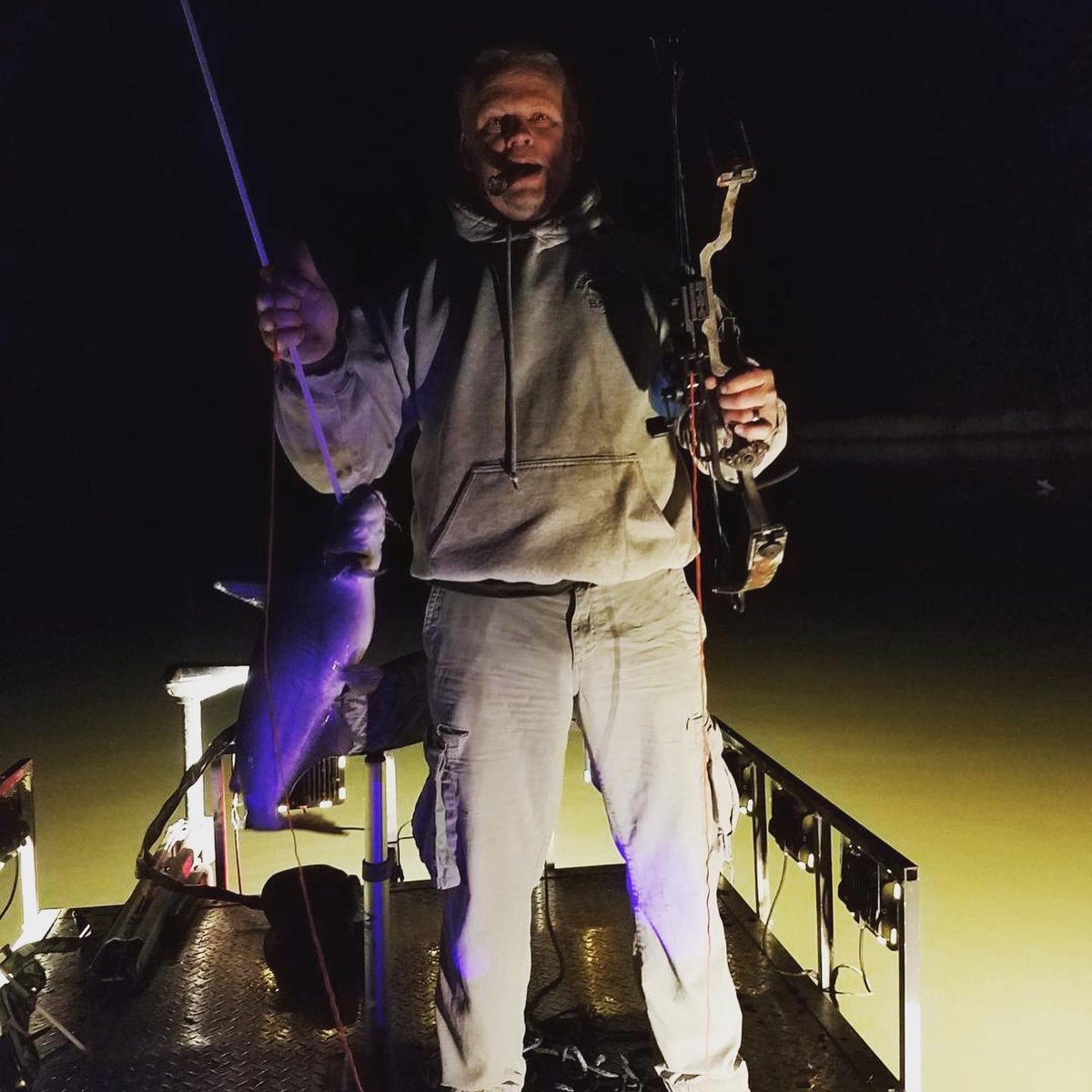 ReapersOutdrAdv's tweet photo. Team member was able to take is dad out this past weekend and get him is first fish! @AMSbowfishing #bowfishing #amsbowfishing #catfish #bowfin #getreaped #reapersoutdooradventures https://t.co/ZxCecxuugw