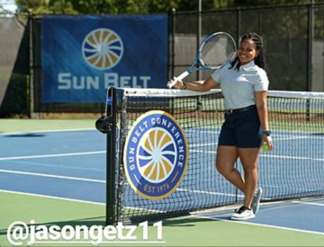 ToniDerby876's tweet photo. Nomination number 3 from my NACDA friend, AJ!
Don't think I've repeated photos yet lol (not sure) #RookieStatus
(Twisting it up) Post pictures working in sports and donate $20 (or spend $20 on someone). Nominating @a_cre_rar @Steven__Donohue @jnwl1213 @diallot_ https://t.co/bR8c8lHQkH