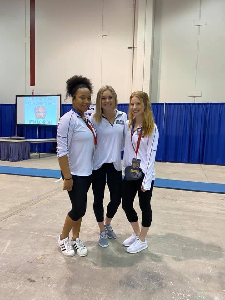 bchapps6's tweet photo. Challenge accepted @schweihofer15 Once you are nominated you have 24 hours to post a coaching photo or donate $20 to a local charity. I nominate @_Riahanahhh @curlerni https://t.co/bcB81k68Jb