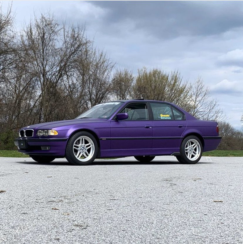SoundsMadeIt's tweet photo. I been wrappin’ #SoundWraps #vinylwrap #bmw #bimmer https://t.co/IyBGNT9SNM