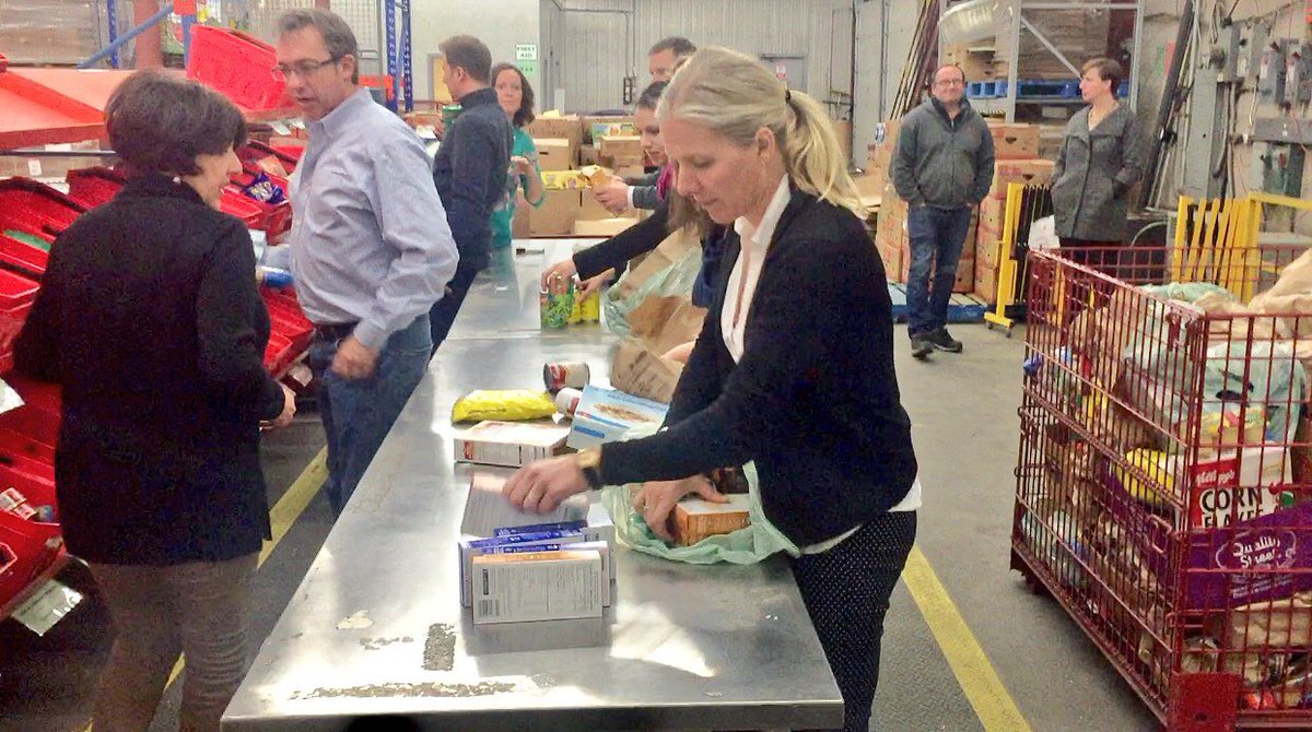 Catherine McKenna tweet media