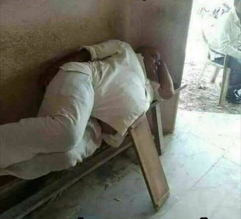 ColMexIngCiv's tweet photo. Puro calculo 😂😂👌👷‍♂️
#IngenieriaCivil https://t.co/wzQbVU01tA