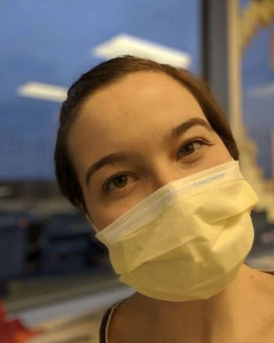 marilynnjohnsn's tweet image. Shoutout to my cousin Dr. Hause who is working with kids with corona virus. She’s always been a rockstar but especially now. 💘

If you happen to have extra N95 masks you could mail to her DM me. #DocsNeedGear #N95