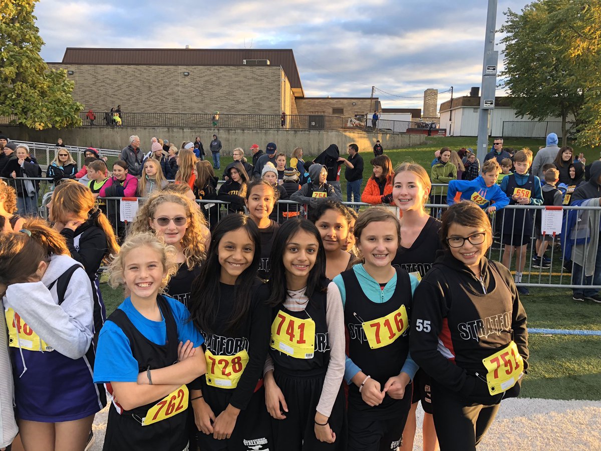 Happy Student Athlete Day to our Stallion athletes! We miss you! ❤️🖤 #WeAreStallions #ProudToBeD93 <a href="/CCSD93/">CCSD93</a>