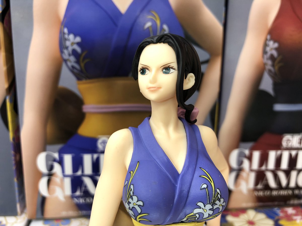 秋 葉 原 Hey V Twitter プライズ 本日新入荷 ワンピース Glitter Glamours Wanokuni Style ワノ国編のロビンフィギュア入荷です くの一衣装ですね Hey2階に登場です 秋葉原hey ワンピース ロビン