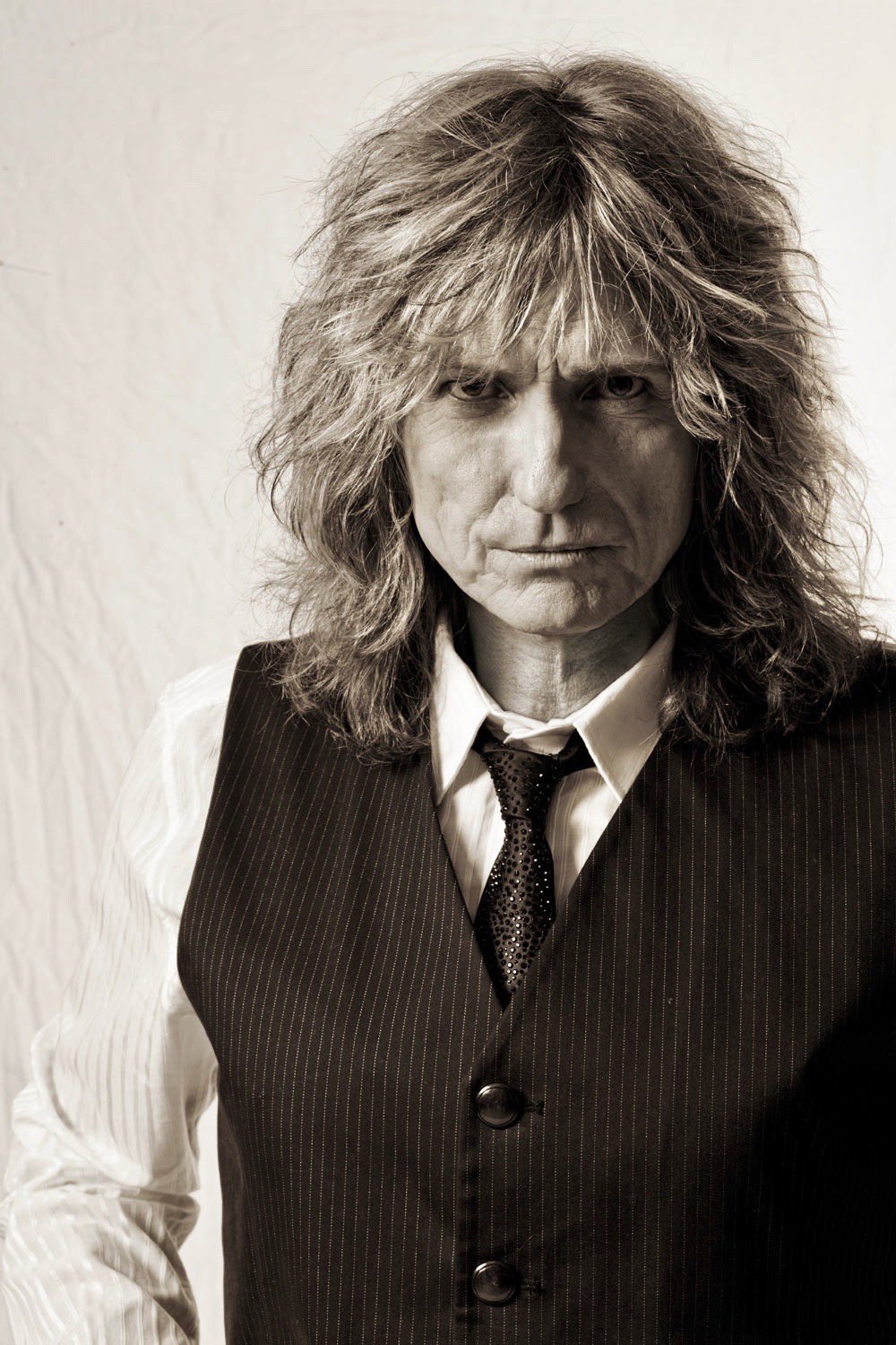 David Coverdale on Twitter: “XX #forevermore #lovewillsetyoufree ️ ️ ️🌍