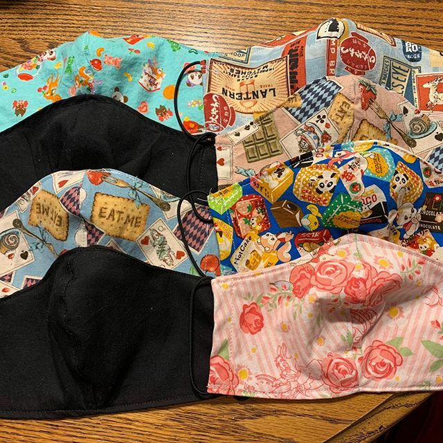 mautioshop's tweet photo. Today’s finished #craft #homemade #handmade #facemask #allergycontrol #facecovering #notclinicallyapproved Would be great to keep your nose warm in winter, tame outdoor #hayfever or act as an emergency barrier in face mask shortage. Stylish, washable, #madeinusa #homegrown https://t.co/3hYwQOF3jw