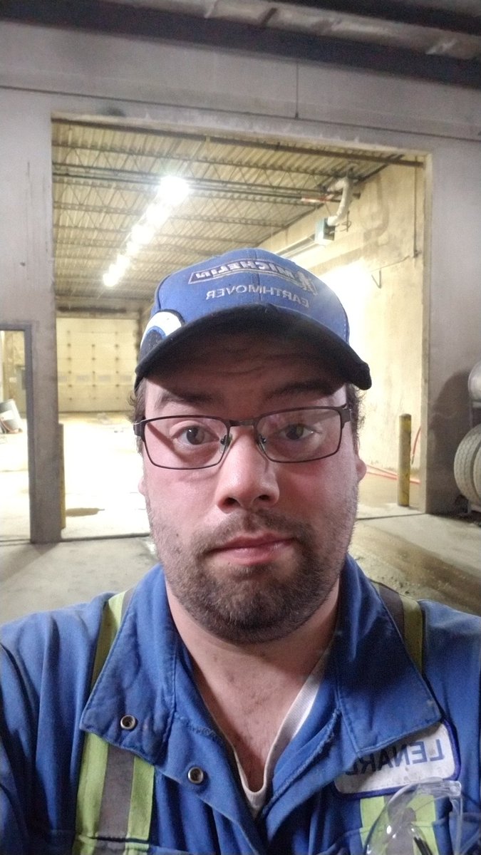 Soren_Revvy's tweet photo. #MillennialCheckIn #EssentialWorkers https://t.co/EVZhaEmo7I
