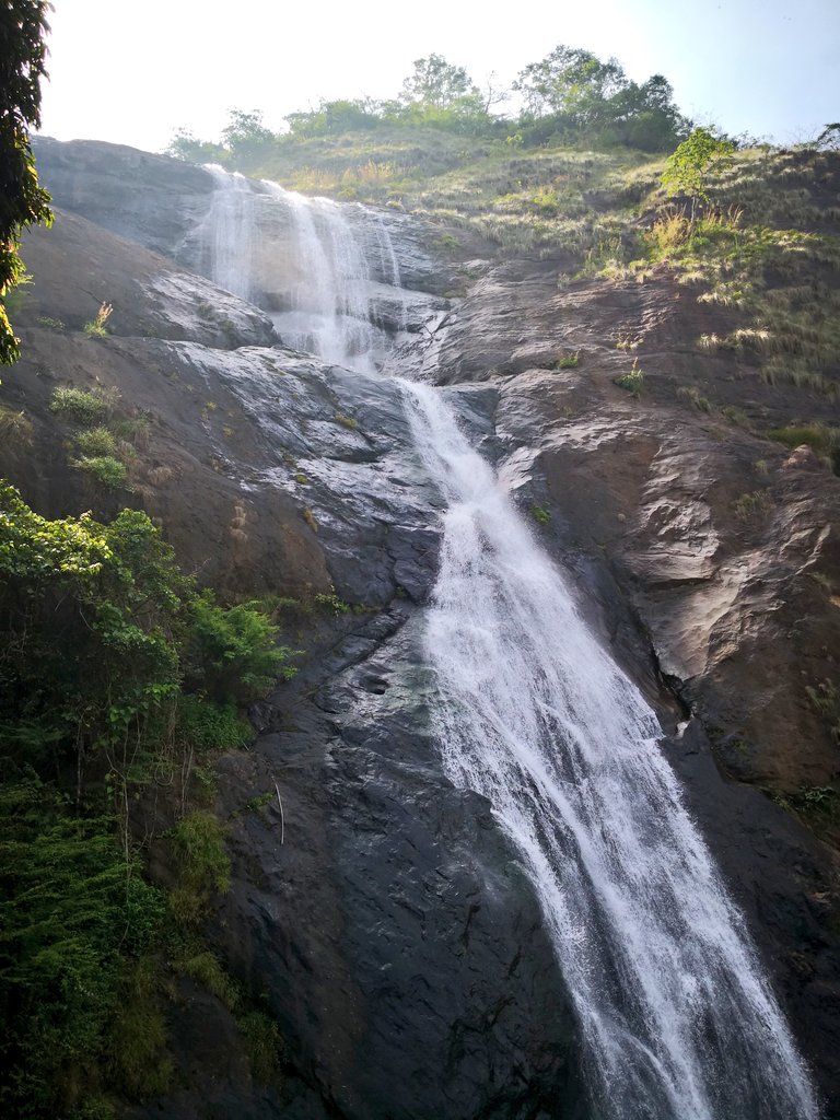 dewanderersoul's tweet photo. @prasannasanthi @journiesofalife @traveloka @indtravel @imagesindonesia @ime_indonesia @NatGeoTravel @travelust_bible @triptipedia @Trip @exploreinspired @beckyexploring @perthtravelers @NatGeoPhotos @TripAdvisor @TravelMagma @TravelWorldMag @travel_comunity @lonelyplanet_in @placestoadore @traveltuesday @vacationshare @worldfrequent @incredibleindia @NGTIndia @ST_TravelMag @AdvTravelmag @hemila82 @confessions_cup @CoffeeboardI @KeralaTourism @Beachextreme @Expedition2Inc @TravelBugsWorld @OfficialBoarder @beautifulpic777 @travelloapp @oltraveller @EnjoyNature @travelmail @photography @cntraveller @CNTraveler @CNNTravel @nytimestravel #palaruvifalls #waterfalls #casacade #kerala #incredibleindia
#photography #travelphotography #travel #traveltribe #travelbugs #beautifuldestinations #wanderlust #wanderlustXL #DeWandererSoul #mytravelpics #travelpics #Kollam #trip #tripadvisor #travelrepost #backpacker #nature https://t.co/XEEY9xrRg4