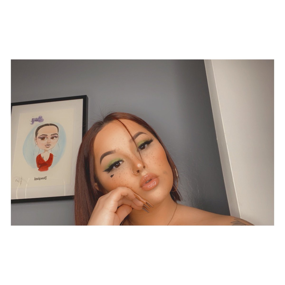 sami_wardlaw's tweet photo. Love the Life you Live. Live the Life you Love.💚🖤💚🖤 #passion #anastasiabeverlyhills #kyliecosmstics #Norvinacollection #makeupartist https://t.co/IvvPgbNzyq