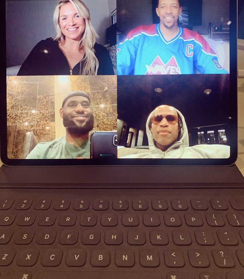shrekbio's tweet photo. Me and the homies on our first day of online school @KingJames https://t.co/QGZElKZACQ