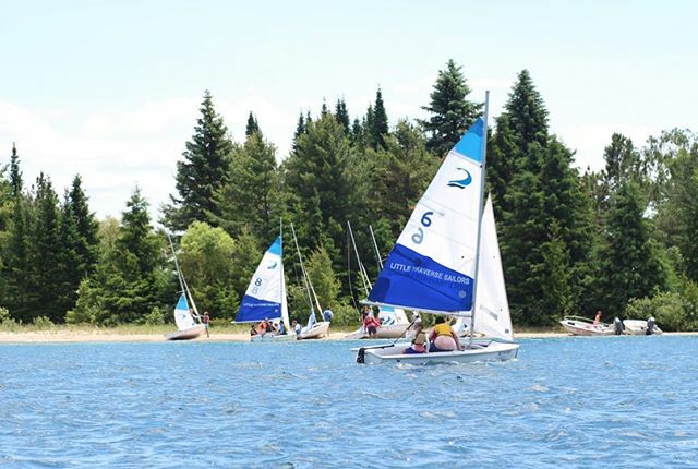 LTS_Sailing's tweet photo. Only 13 more Wednesdays till we’re sailing to the point! Who’s excited for Point Day?⛵️🌞 https://t.co/Ugr5Fp5w2l https://t.co/CuneTmS0q4