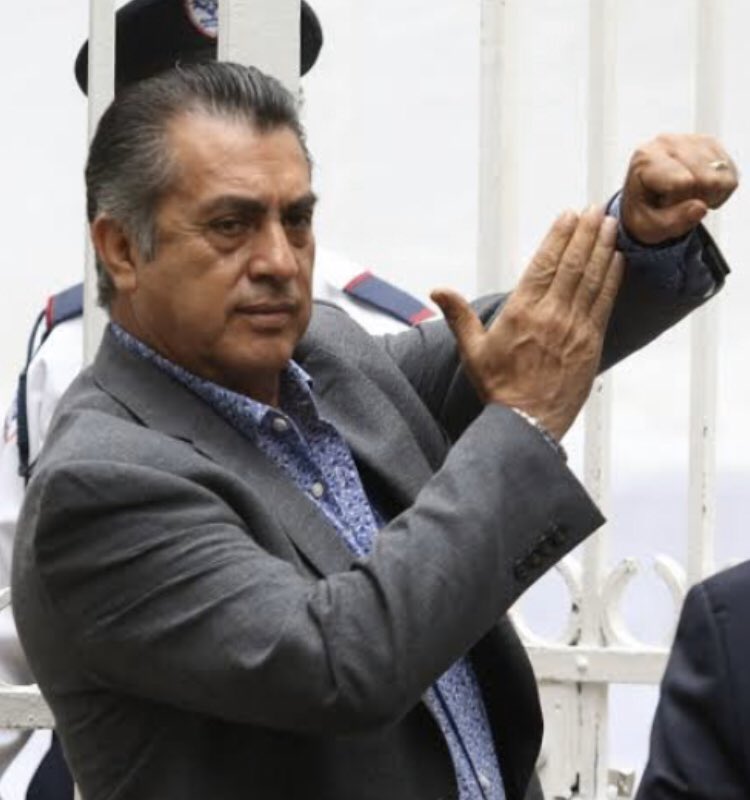 kezzow's tweet photo. ¿Ya se dieron cuenta que si hubieran votado por #ElBronco tendríamos menos manos que lavar? #Digodigo #Covid19 #lavarnoslasmanos https://t.co/NkEYVr0oBv
