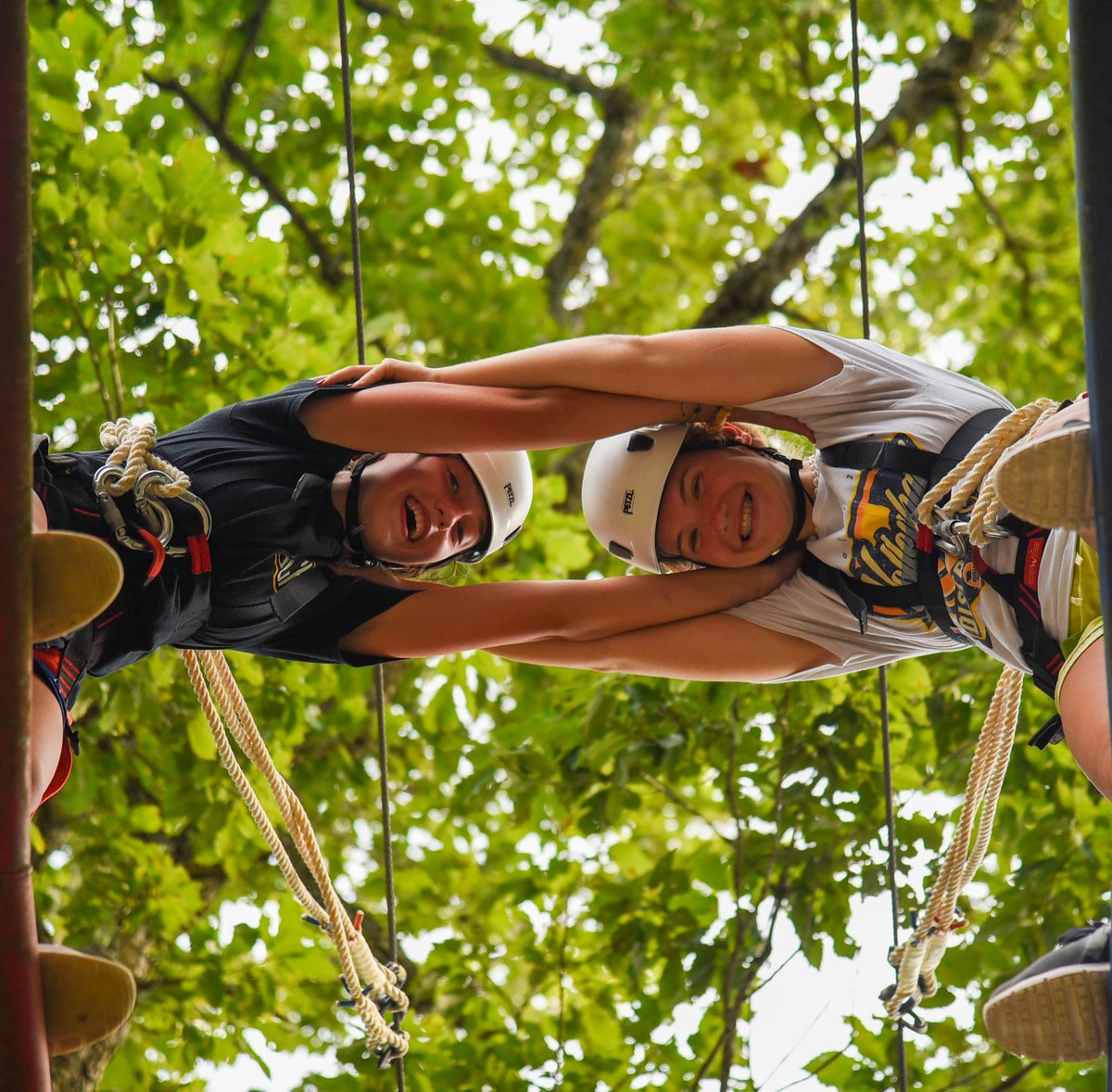 Kanakuk's tweet photo. Who's made a #KampBestFriend on the @kanakukkseven ropes course? ππ³ https://t.co/zBtJ1Gk73B https://t.co/ZdEjk3Oqa2