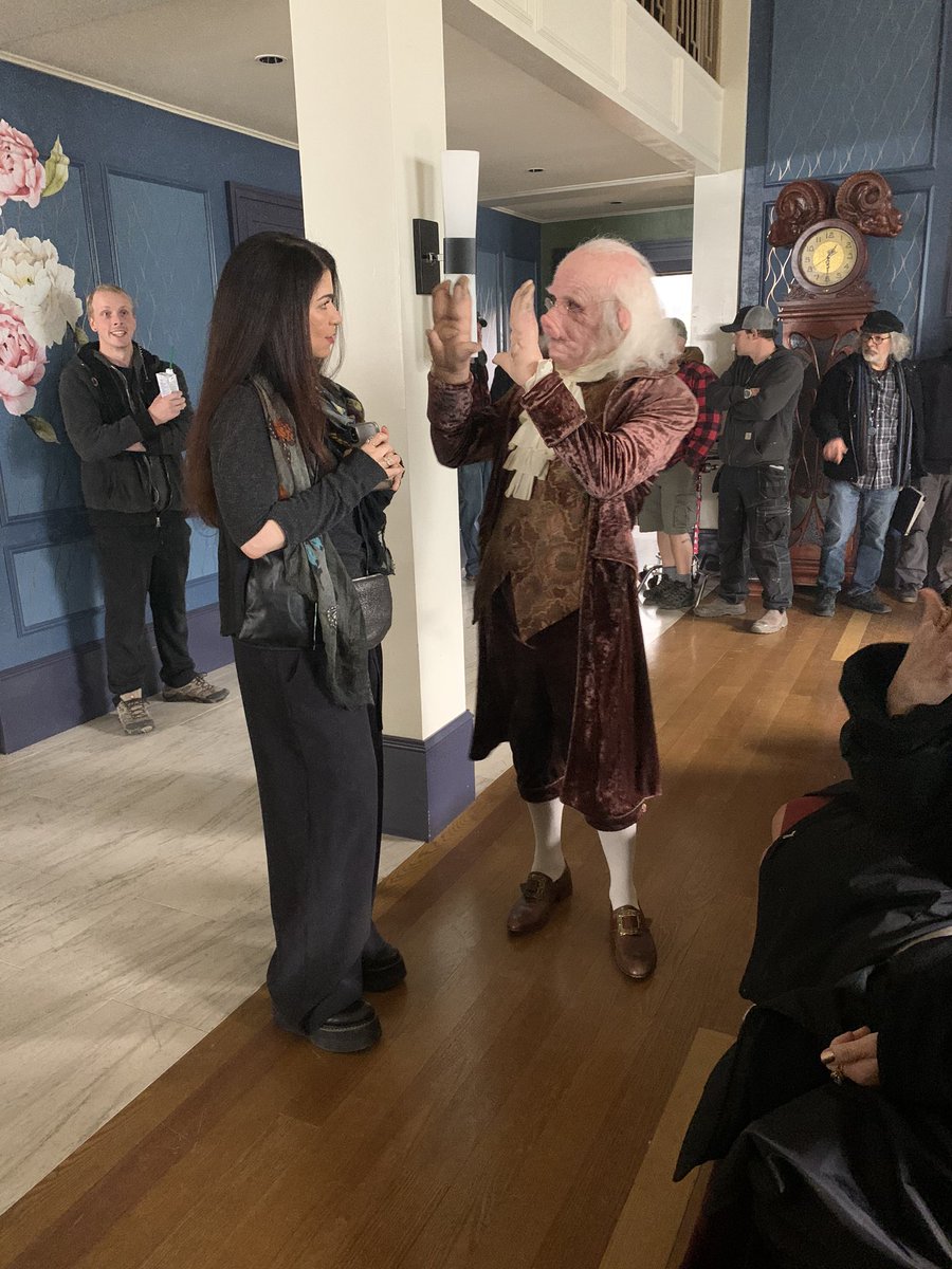 ItsKynthia's tweet photo. Musical magic behind the scenes 🎶✨🎥 #TheMagicians https://t.co/0WbnzFvD9T