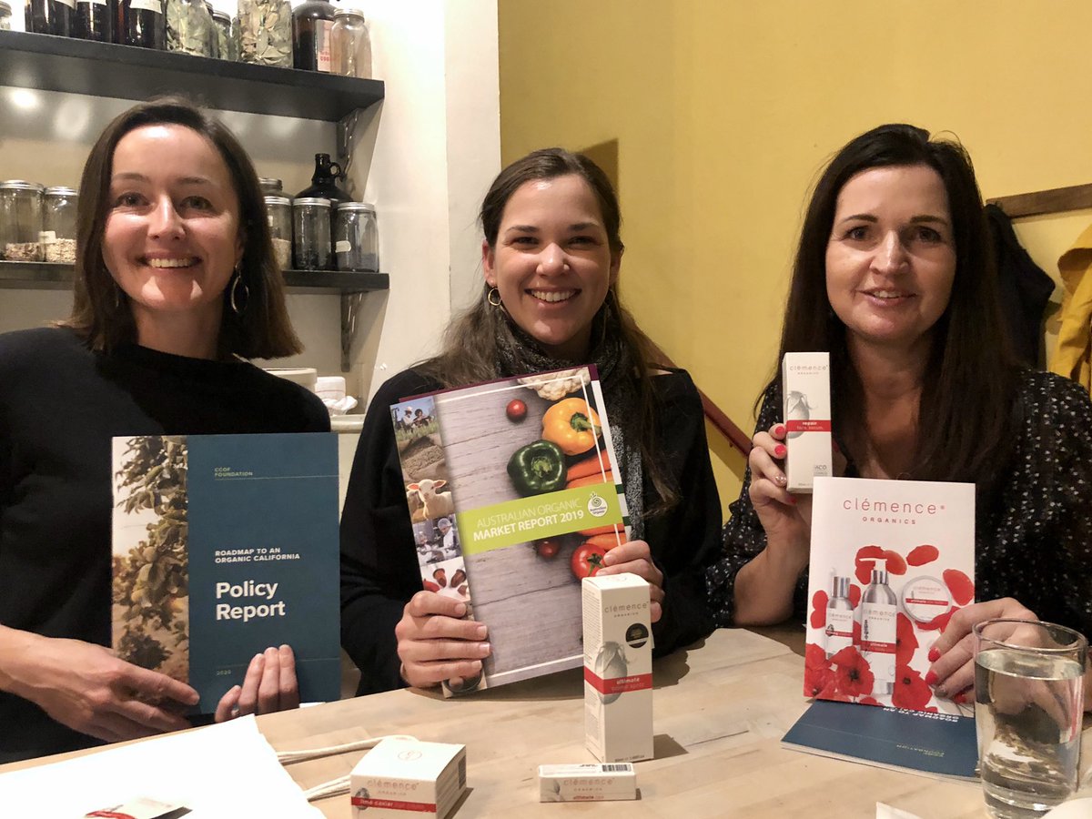 mOrganicsKim's tweet photo. Thanks Kelly, Shawna & Sarah @CCOForganic for joining the Aussie Organic group for dinner earlier this month in Santa Cruz! @clemenceorganic @SchulzOrganic @Farmerswifetash @penfreshorganic #Pirovic #Coolibah #Inglewood #organic #TradeMission 🇦🇺🇺🇸 https://t.co/05UrUtGw59