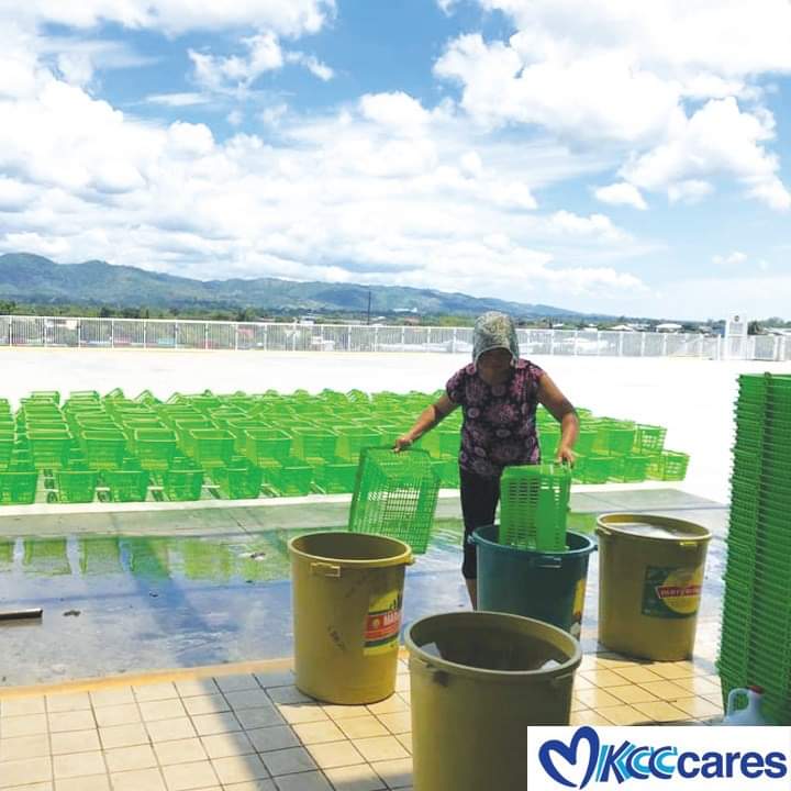 KCCMalldeZambo's tweet photo. 25 March 2020 KCC Mall de Zamboanga Sanitation Team in its jet spraying disinfection. It will be continuously implemented to ensure we've got the inside and outside of our mall covered. TOGETHER WE CAN SURPASS THIS. #KCCCares #YourSafetyIsOurPriority https://t.co/8A58SFfOU0