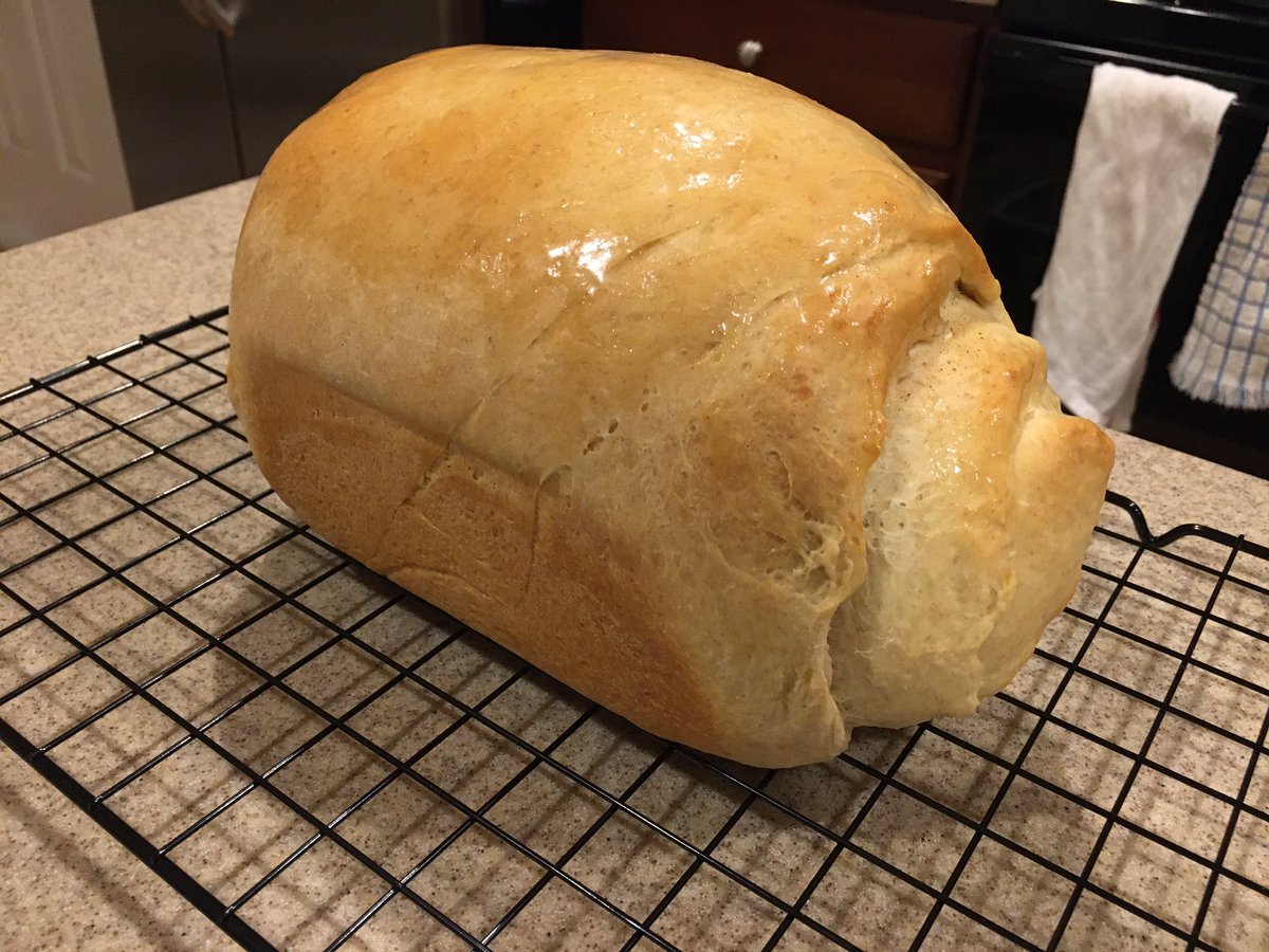 johndissauer's tweet image. Just out of the oven. #FirstBread #CinnamonBread