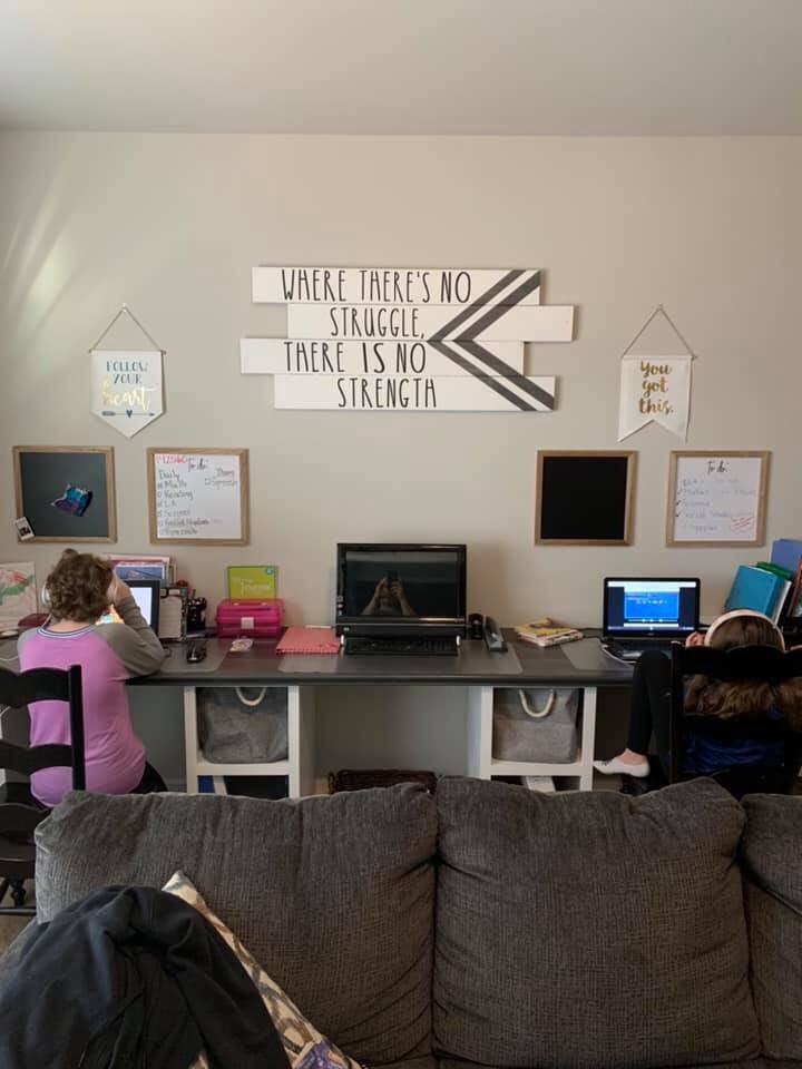 KathrynSmerker's tweet photo. I hope you are getting settled with your new normal of DLD! My girls started 10 minutes early today and no meltdowns🤯 But to keep it really Monday was meltdown city 😳🤪. We will get through it together! #stuggleisREAL #CCSDfam #DLD https://t.co/jk4usB38Pn