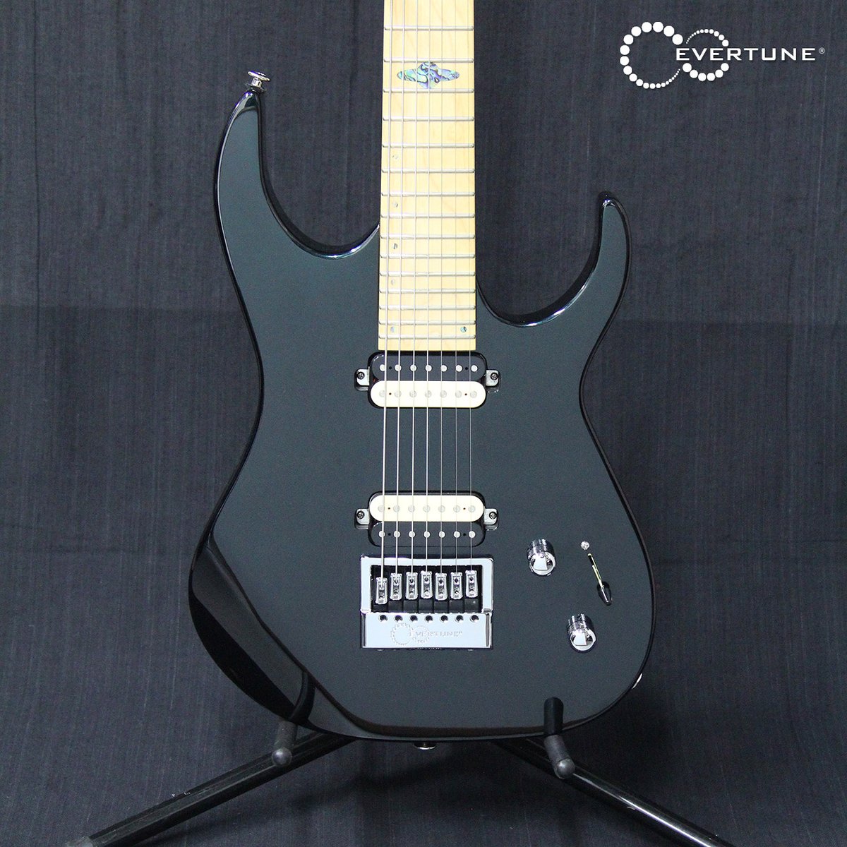 GuitarpalaceJ's tweet photo. Alien Soundworks Solarian7 ET ダーク・マジョーラ!!
プロプレヤーに採用されたエヴァーチューン搭載7弦ギター!!Available on Guitar Palace #aliensoundworks #evertune #solarian7
https://t.co/4UaLxJxW3w https://t.co/PBsPCiDEFC