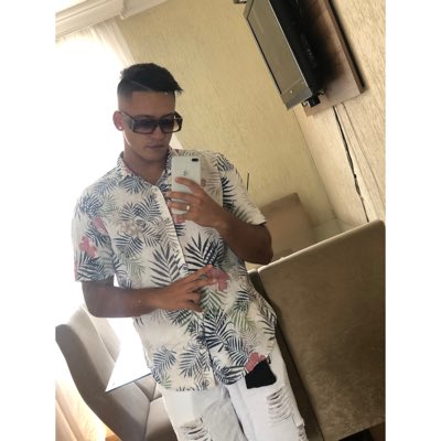 Gasvar_'s tweet photo. #NovaFotoDoPerfil https://t.co/zqHrH5aYW4