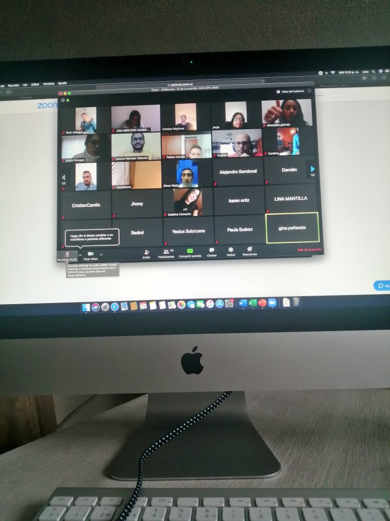 LinaMercedesGu1's tweet photo. Nuestra primera Barra Académica Virtual.
¡No paramos, las actividades pedagógicas siguen! #QuedateEnCasa y participa a través de nuestros canales virtuales. #TodoVaASalirBien
Gracias equipo 💜 #SomosCódigodeConvivencia #CódigodeSeguridadyConvivencia #ProgramaComunitario https://t.co/DqzX7qOvGA