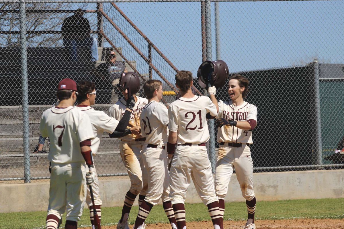 connally_22's tweet photo. @CoachCodyPrice https://t.co/JLRNp4WAfL