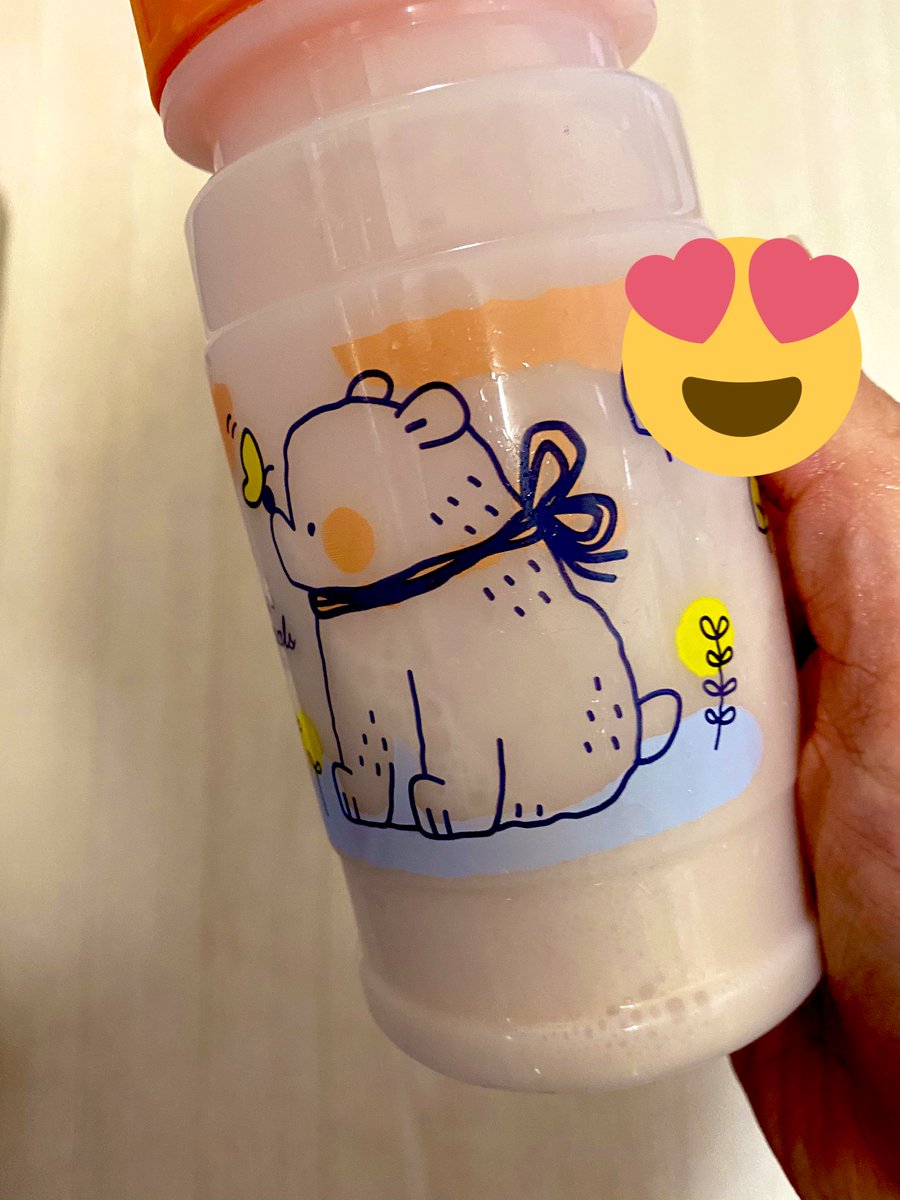 Yuk 167cm目標54 かわいいプロテインシェーカーないかなーと思ってたら 100均にナイスなのあったの ウルトラのスプーンはいるサイズで 大きすぎないからどちゃくそ楽に洗える T Co Fwwi6m7lri Twitter