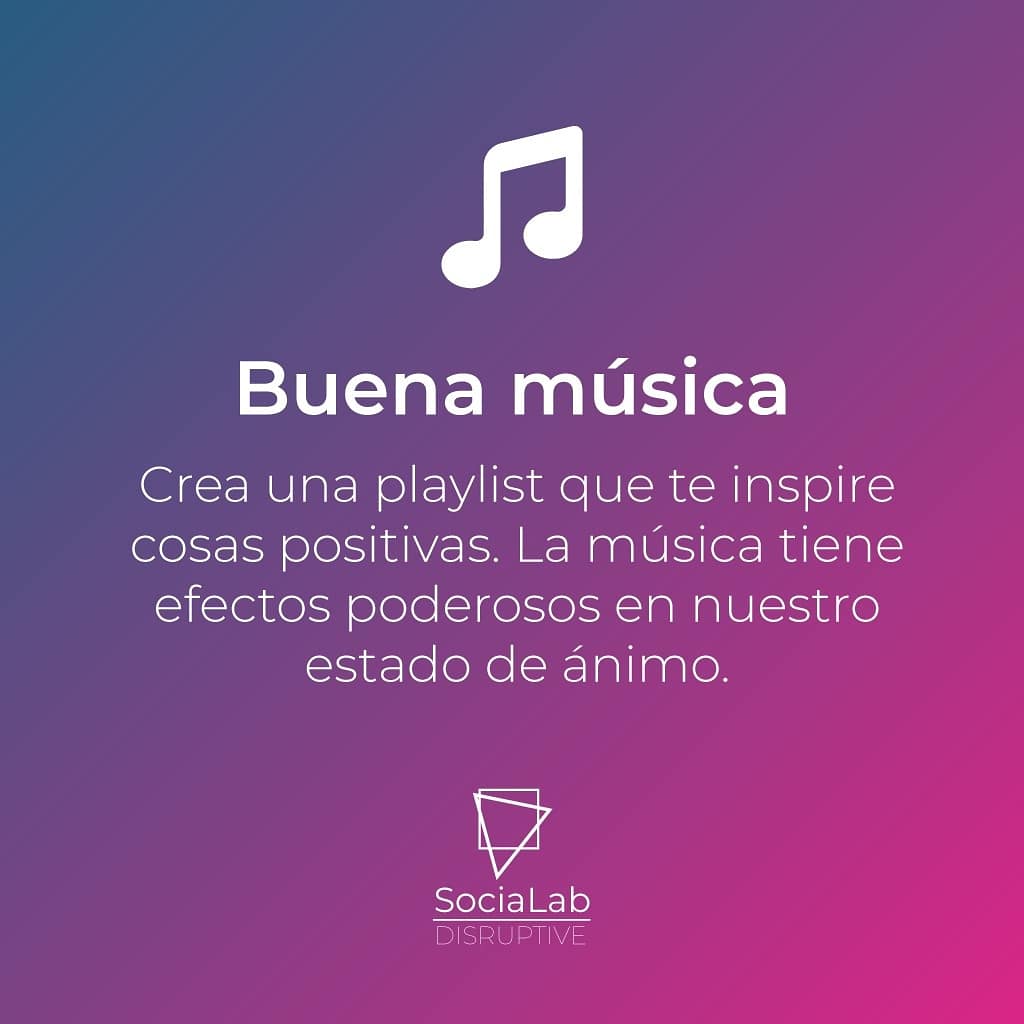 S_LabDisruptive's tweet photo. En tiempos de crisis, es difícil encontrar inspiración en un ambiente generalizado de tensión y alerta. ¡Ánimo! Te compartimos 4 tips para motivarte en estas épocas difíciles. Compártelas, a todos nos viene bien un respiro. ☺🙌🏼 #covid #covid_19 #motivacion #bienestar #salud https://t.co/6FQpjAwNWa