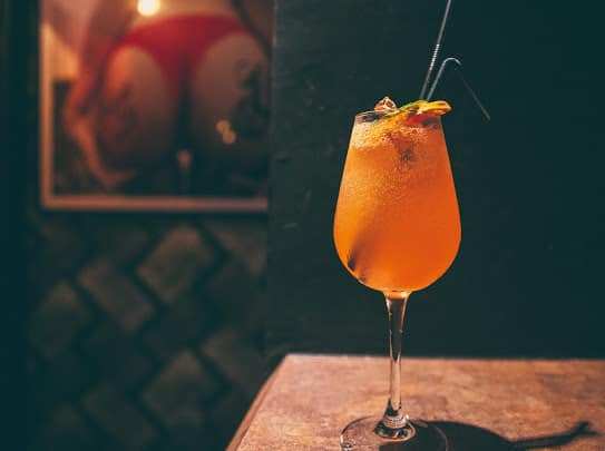 Iespandi's tweet photo. Taichung Nightlife 2020 – bars, clubs and late restaurants. https://t.co/SlcmGNiL3u https://t.co/dwmdS202uE