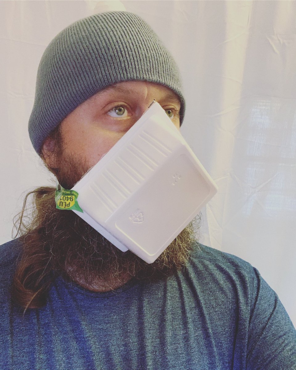 101Darwins's tweet image. Does my beard render my PPE ineffective? #PlantBasedPPE